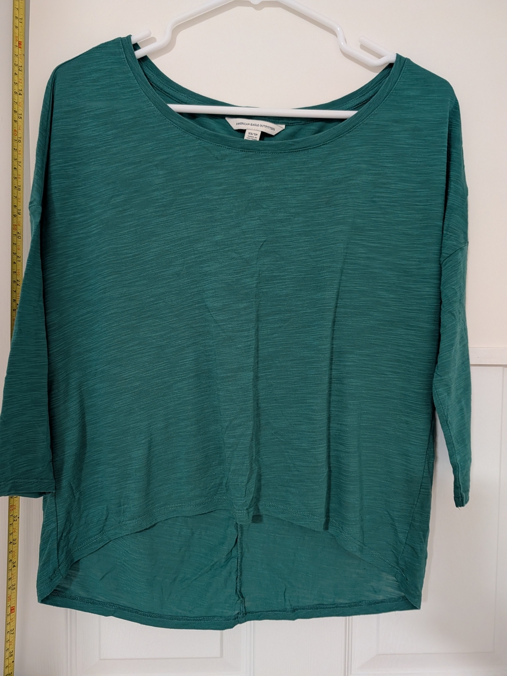 American Eagle Outfitters Teal Quarter Sleeve Crewneck Top